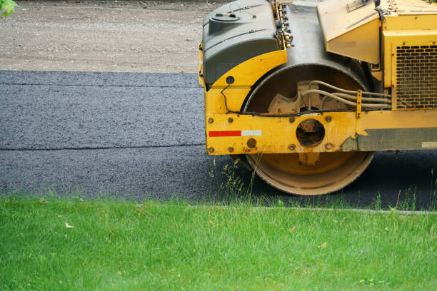 Reasons to Select Us for Your Driveway Paving Requirements in North Barrington, IL
